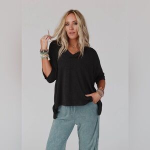 Three Bird Nest On The Go V Neck Essential Top BNWT In Packaging Medium Charcoal